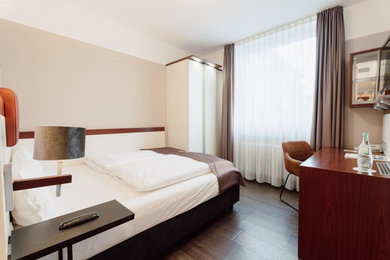 Hotel Kaiserhof Munster  Extérieur photo